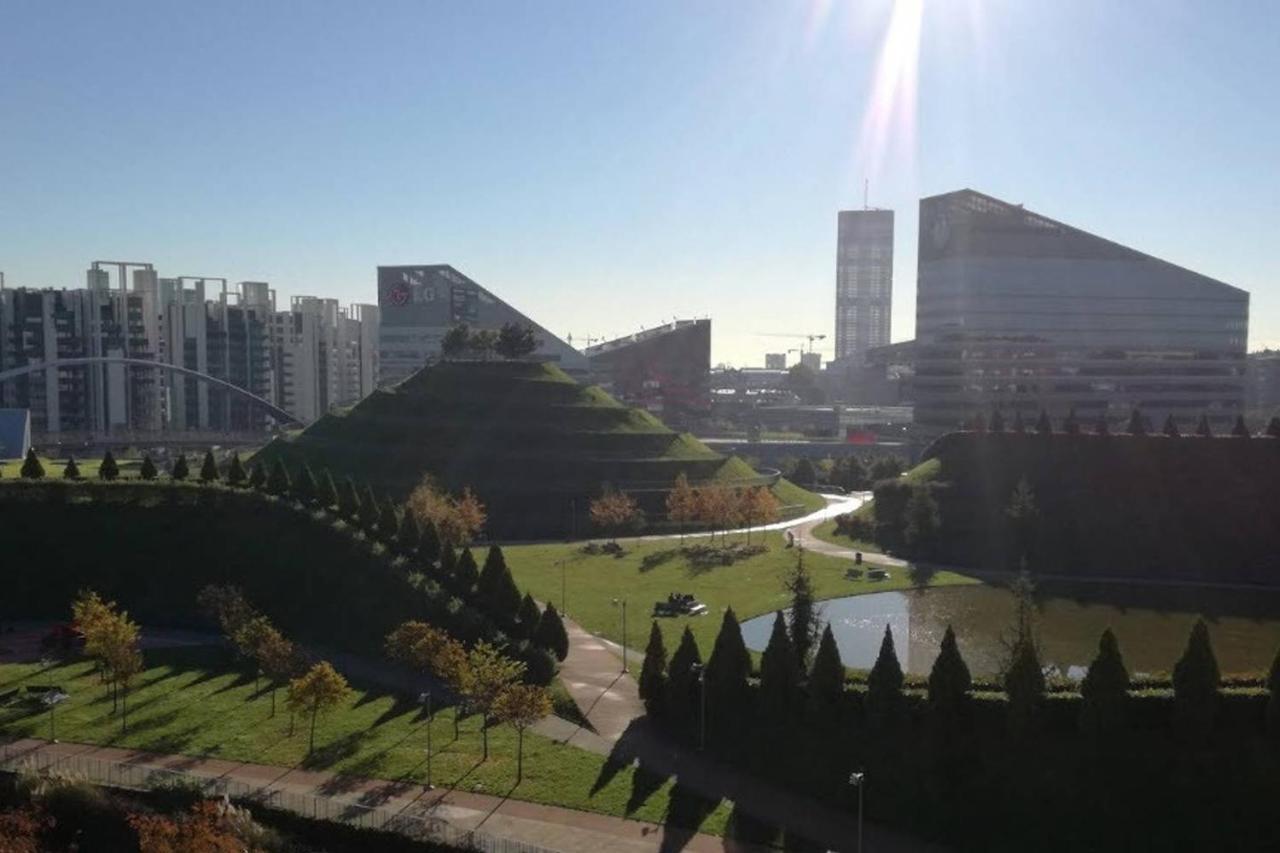 Fiera Milanocity View With Terrace Next To Shopping Mall公寓 外观 照片